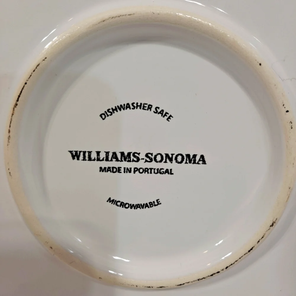 Williams Sonoma White Cermanic Charcuterie Camembert Plate